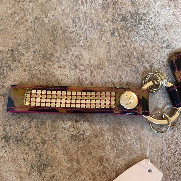 Victoria Secret Keychain NWT - Picture 4 of 4